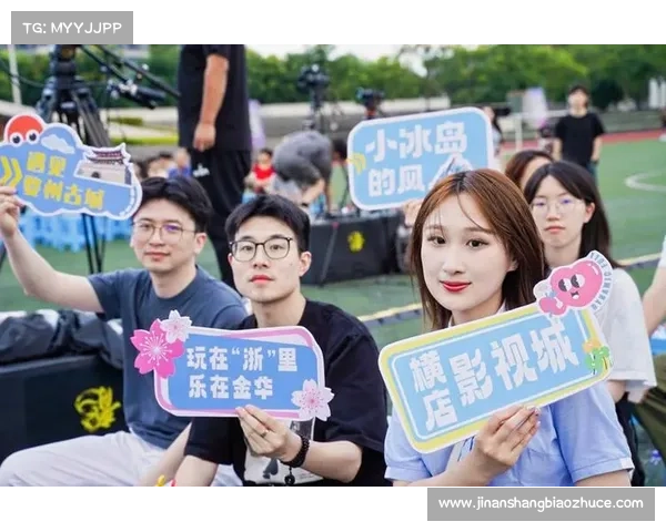 琴韵悠扬,食光暖心 —— 浙音食堂大厨用烟火气点亮毕业季 琴韵悠扬,食光暖心 —— 浙音食堂大厨用烟火气点亮毕业季